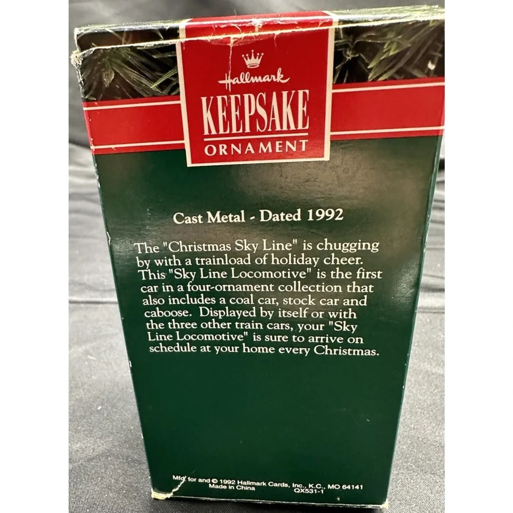 HALLMARK KEEPSAKE ORNAMENT TRAIN COLLECTION SKY LINE LOCOMOTIVE VINTAGE 1992